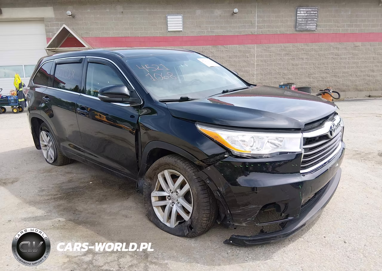 2015 Toyota Highlander Le V6 – zdjęcie 1 z 20
