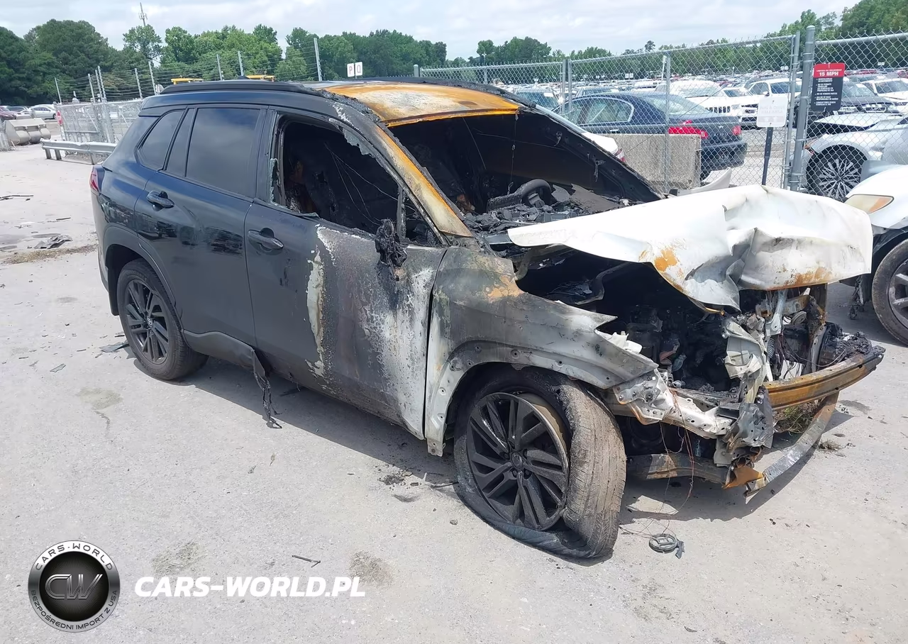 2025 Toyota Corolla Cross Hybrid Nightshade Edition – zdjęcie 1 z 11