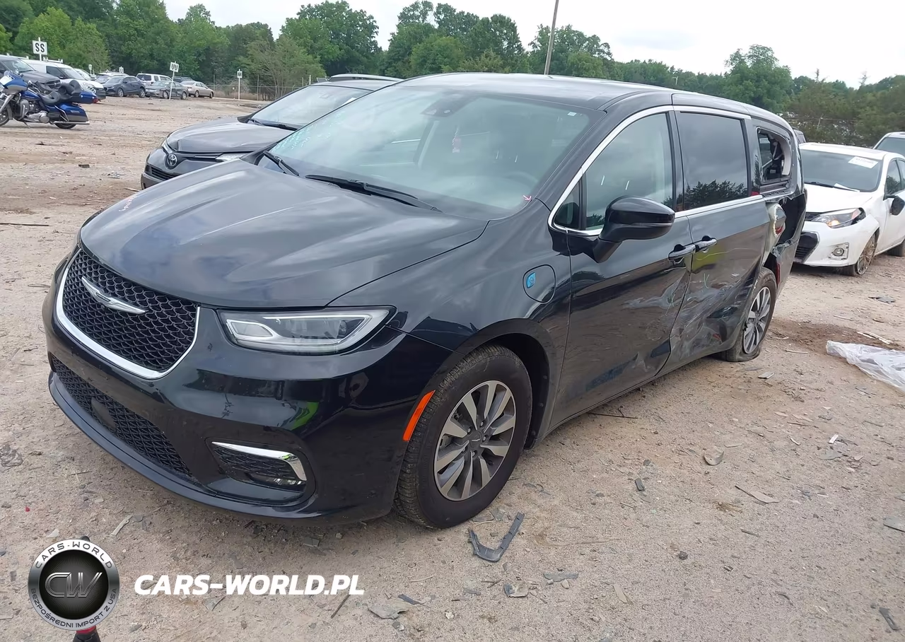 2023 Chrysler Pacifica Hybrid Touring L VIN:2C4RC1L78PR541102 - 2