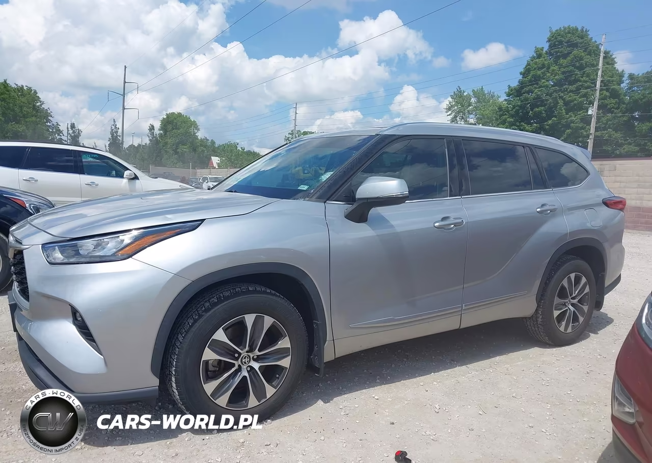2020 Toyota Highlander Xle VIN:5TDGZRBH2LS501999 - 14