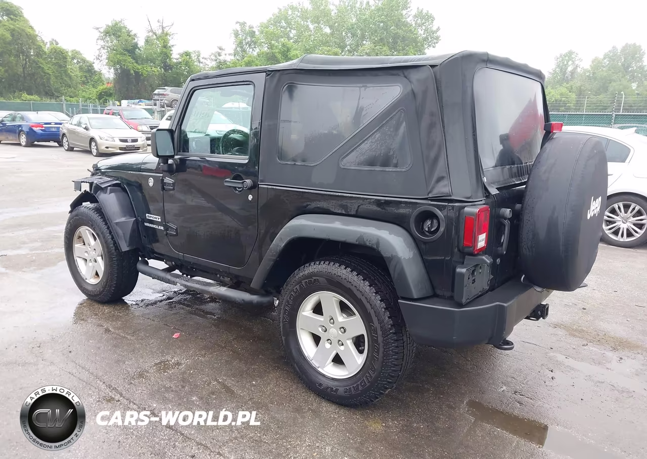 2014 Jeep Wrangler Sport VIN:1C4AJWAG5EL118440 - 3