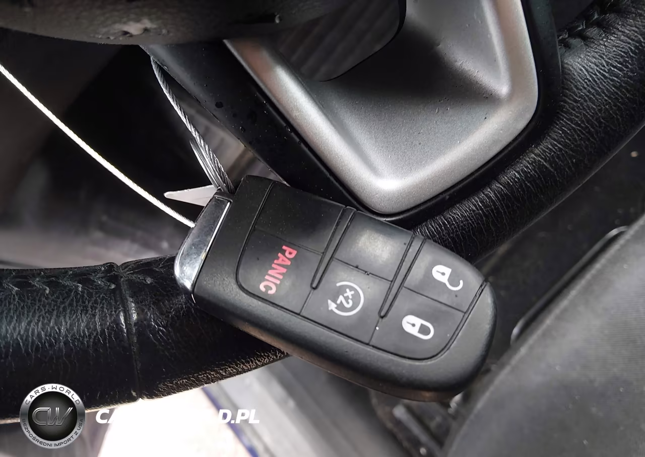 2019 Jeep Renegade Latitude 4X4 VIN:ZACNJBBB6KPJ97148 - 11