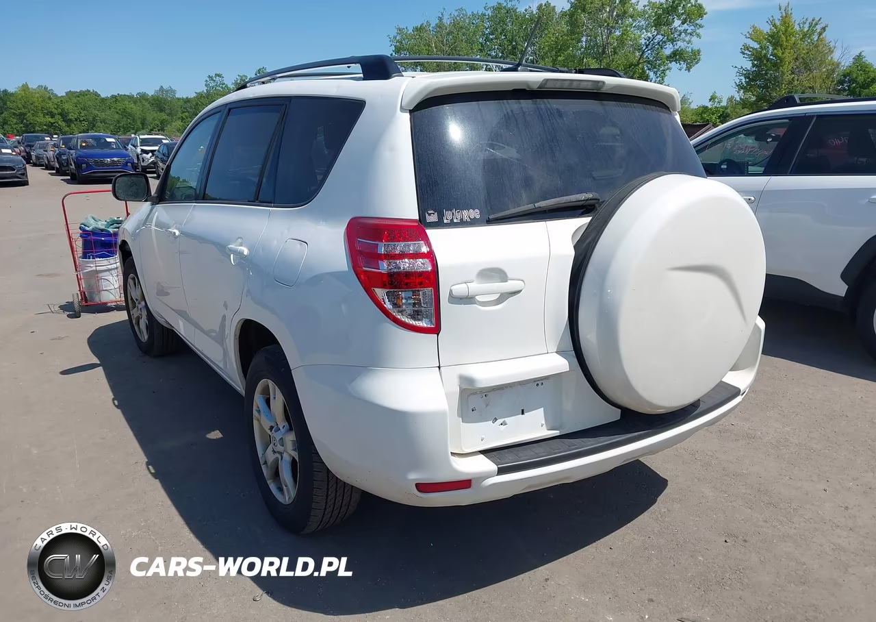 2011 Toyota Rav4 VIN:2T3BF4DV7BW109669 - 3