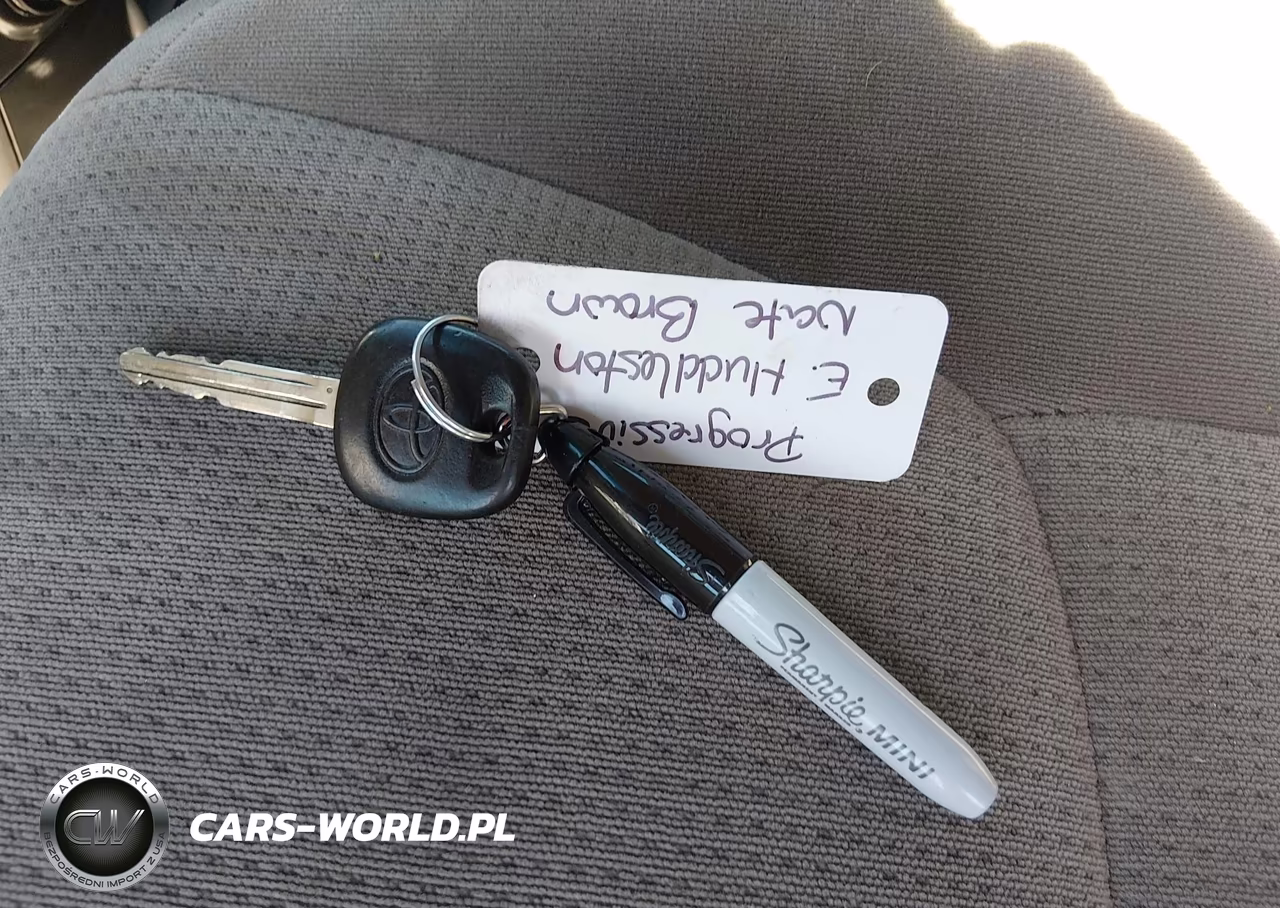 2004 Toyota Sienna Xle VIN:5TDZA22C74S096154 - 11