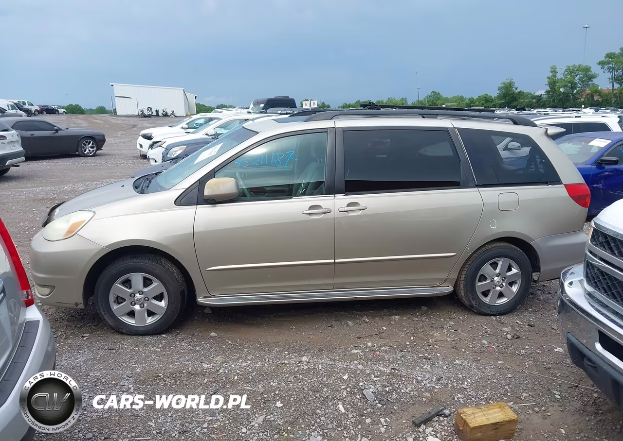 2004 Toyota Sienna Xle VIN:5TDZA22C74S096154 - 15