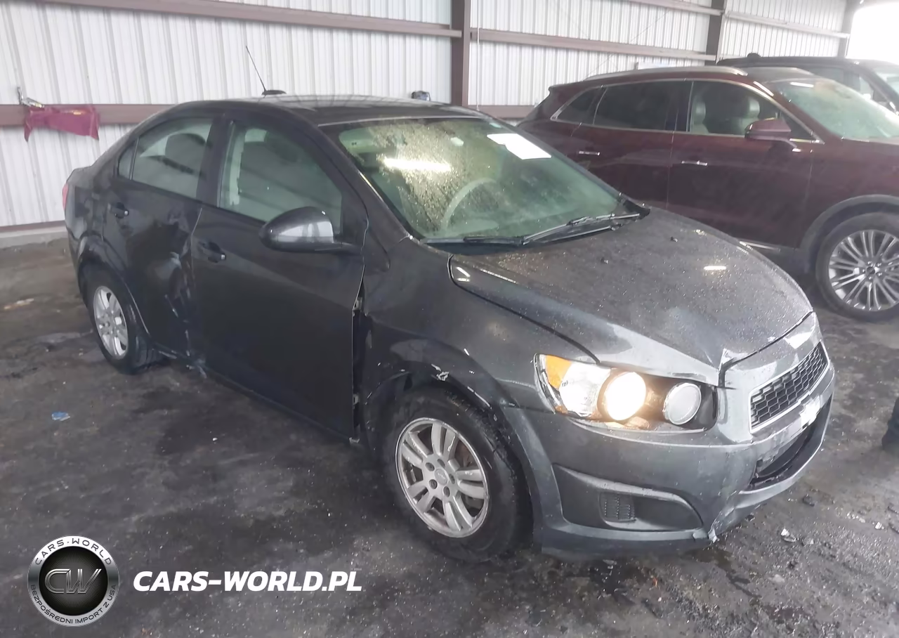 2016 Chevrolet Sonic Ls Auto – zdjęcie 1 z 16