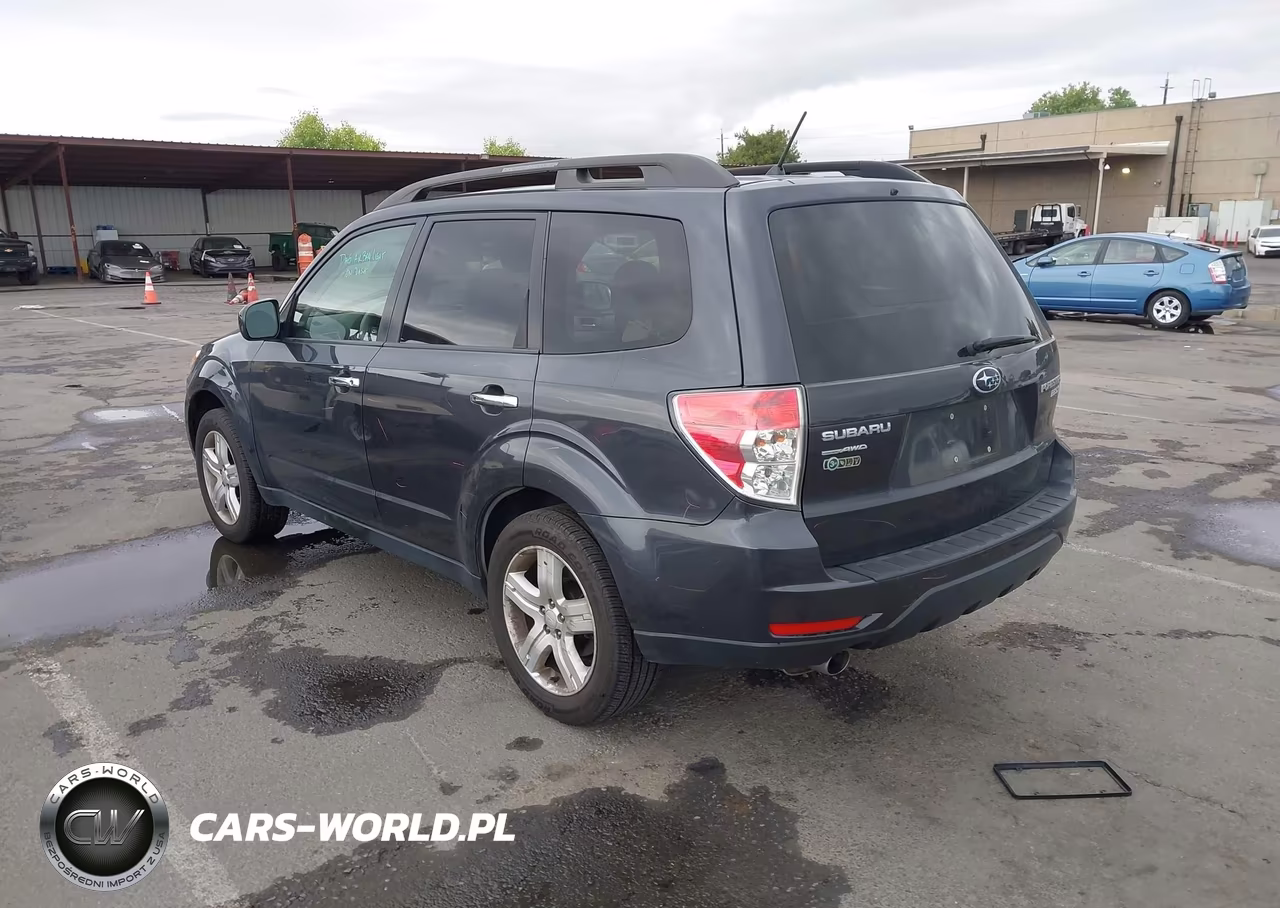 2010 Subaru Forester 2.5X Limited VIN:JF2SH6DC9AH790024 - 3
