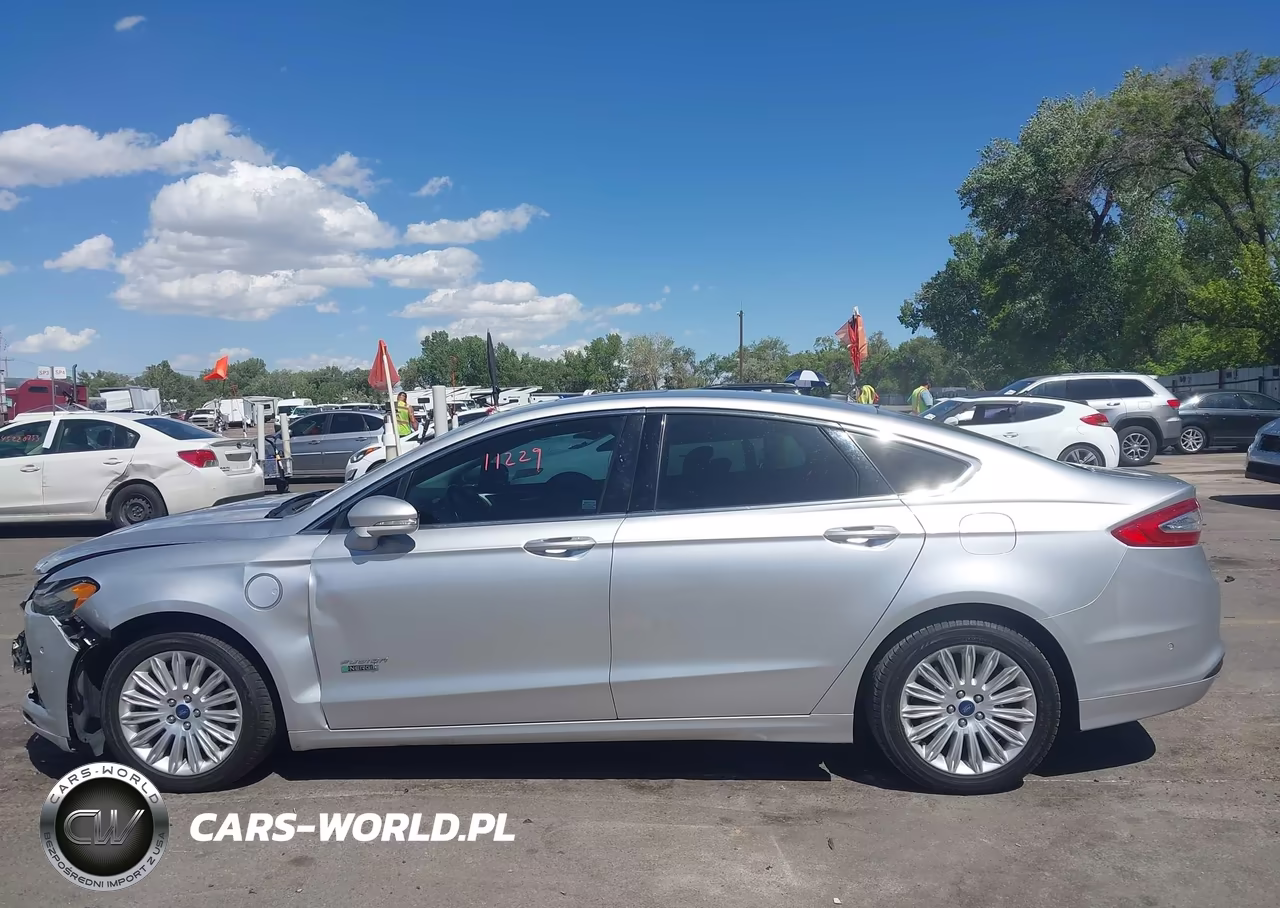 2013 Ford Fusion Energi Se Luxury VIN:3FA6P0PU9DR254297 - 14