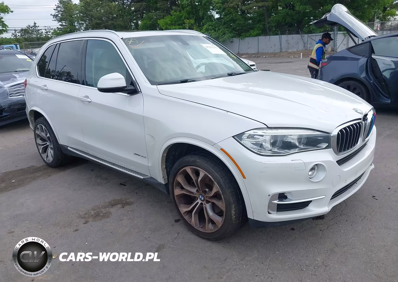 2015 BMW X5 xDrive35I – zdjęcie 1 z 18