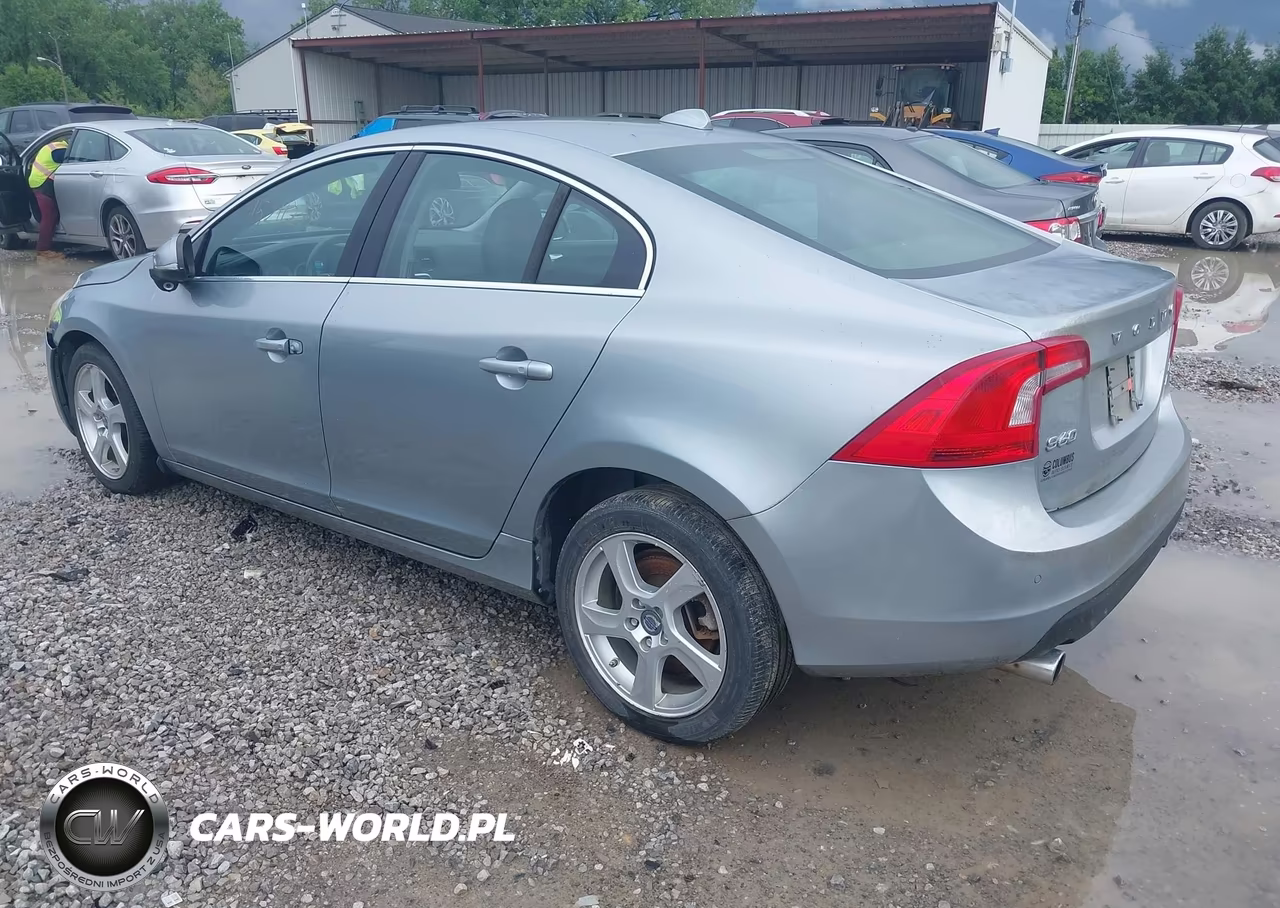2013 Volvo S60 T5 VIN:YV1612FH0D2196073 - 3