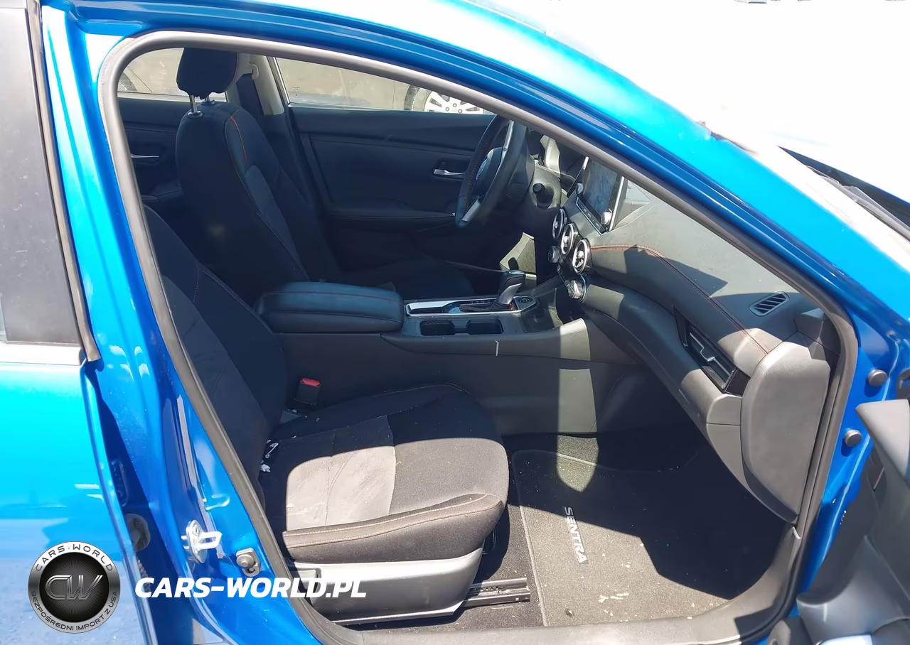 2025 Nissan Sentra Sr VIN:3N1AB8DV0SY206773 - 5