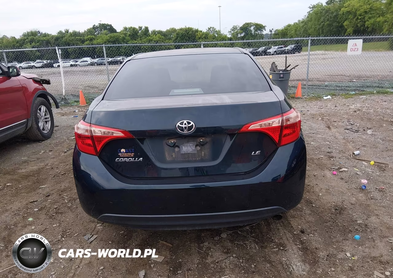 2017 Toyota Corolla Le VIN:5YFBURHE4HP696817 - 16