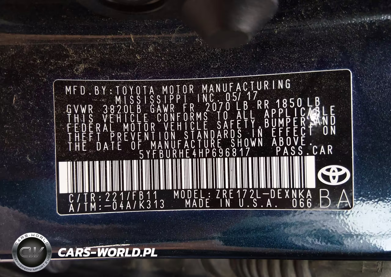 2017 Toyota Corolla Le VIN:5YFBURHE4HP696817 - 9