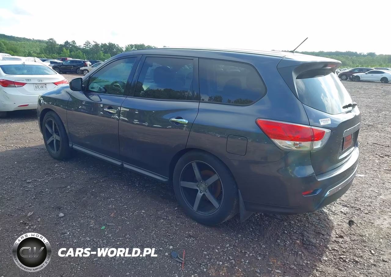 2013 Nissan Pathfinder S VIN:5N1AR2MM5DC690735 - 3