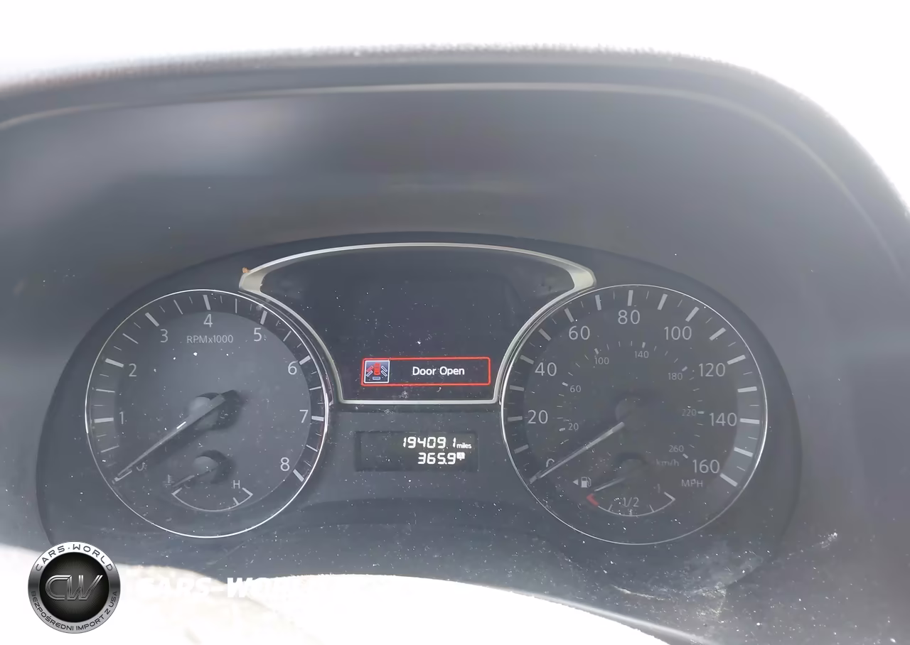 2013 Nissan Pathfinder S VIN:5N1AR2MM5DC690735 - 7