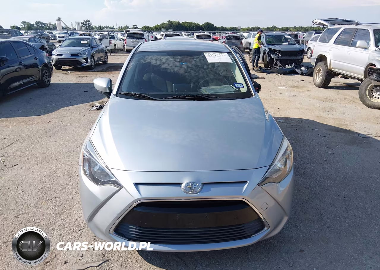2018 Toyota Yaris Ia VIN:3MYDLBYV9JY314615 - 12