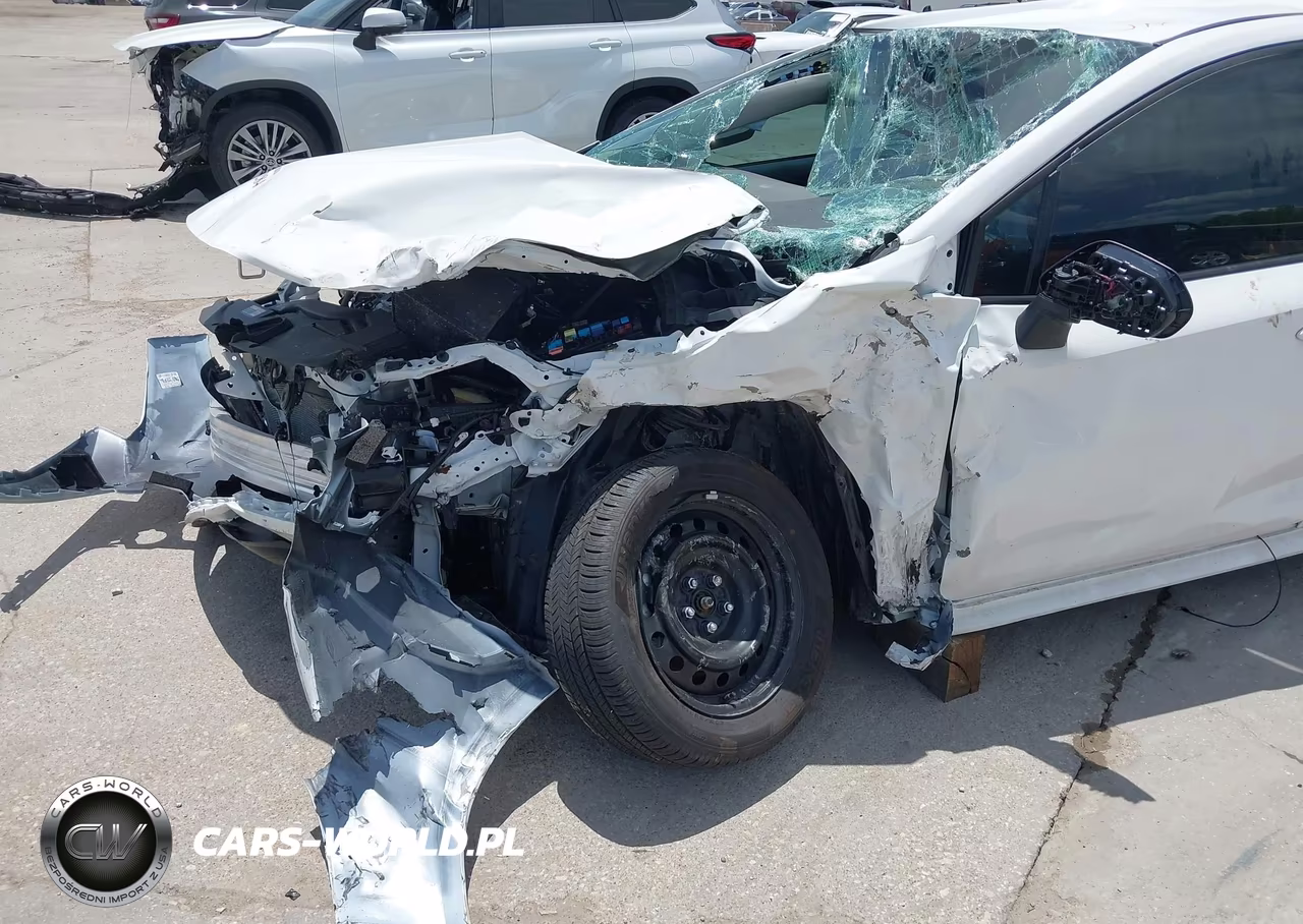 2026 Toyota Corolla Le VIN:5YFB4MDE6TP427395 - 20