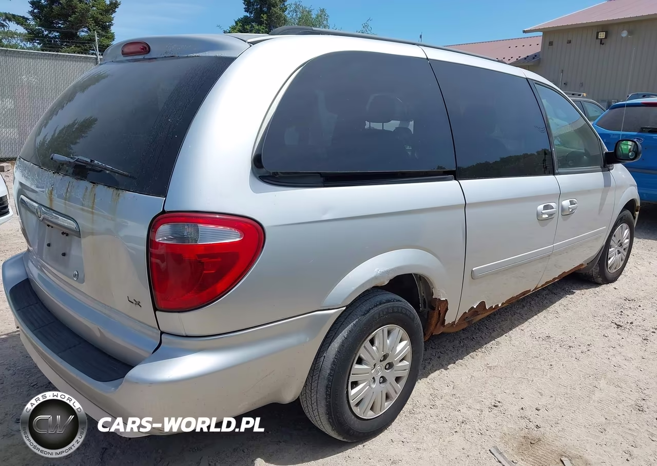 2007 Chrysler Town & Country Lx VIN:2A4GP44RX7R354015 - 4