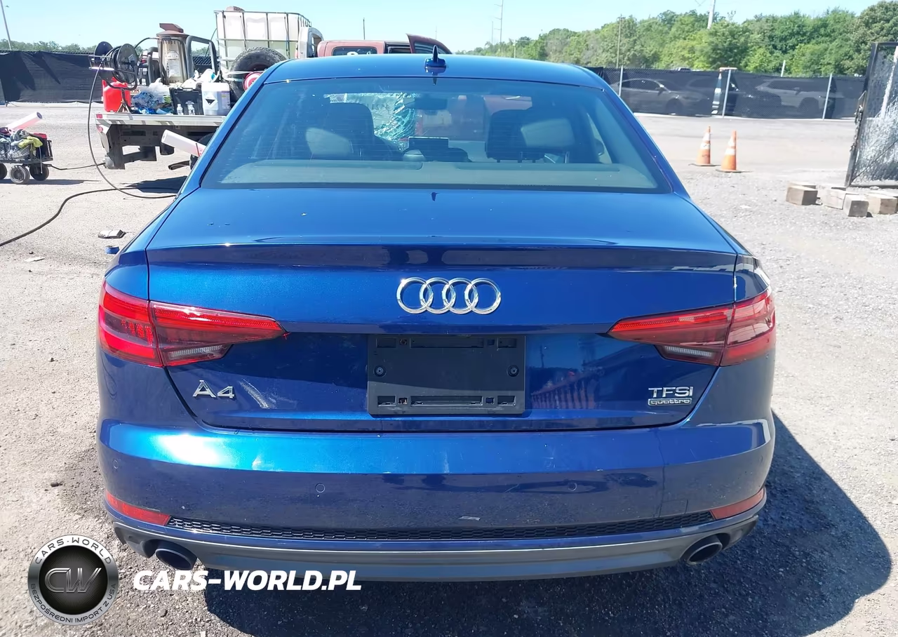 2017 Audi A4 2.0T Premium VIN:WAUENAF43HN005518 - 17