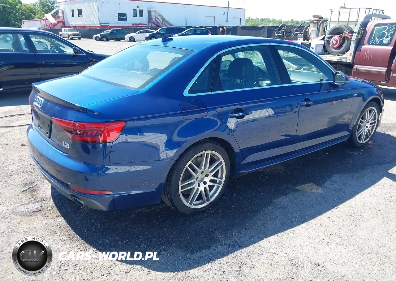 2017 Audi A4 2.0T Premium VIN:WAUENAF43HN005518 - 4
