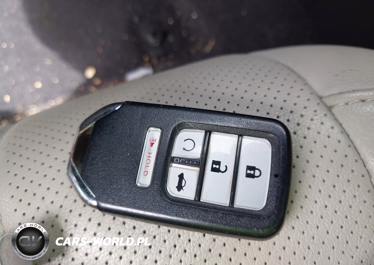 2018 Honda Accord Ex-L VIN:1HGCV1F55JA038733 - 11