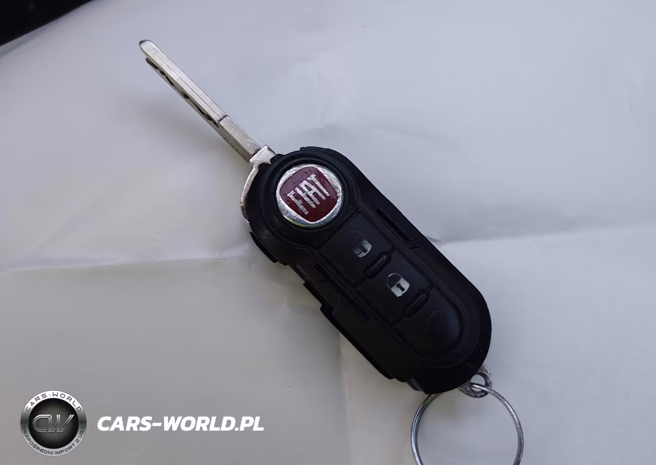 2013 Fiat 500 Pop VIN:3C3CFFAR7DT709484 - 11