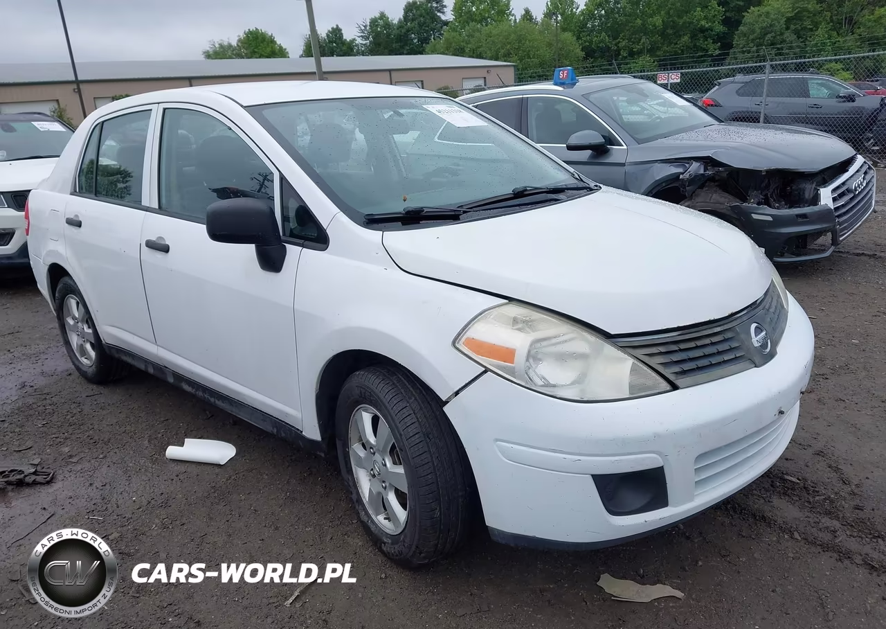 2009 Nissan Versa 1.6 Base