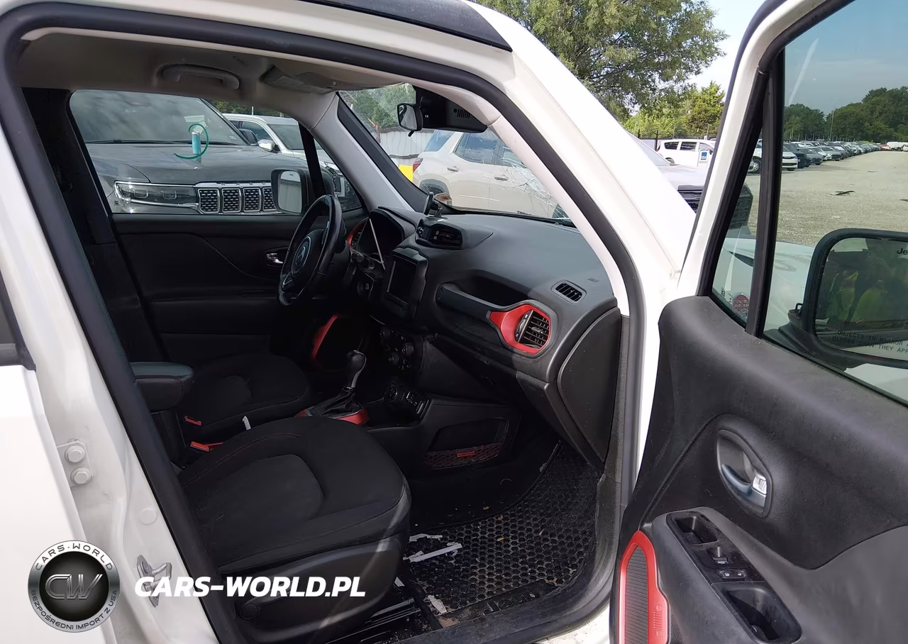 2020 Jeep Renegade Trailhawk 4X4 VIN:ZACNJBC14LPM06894 - 5
