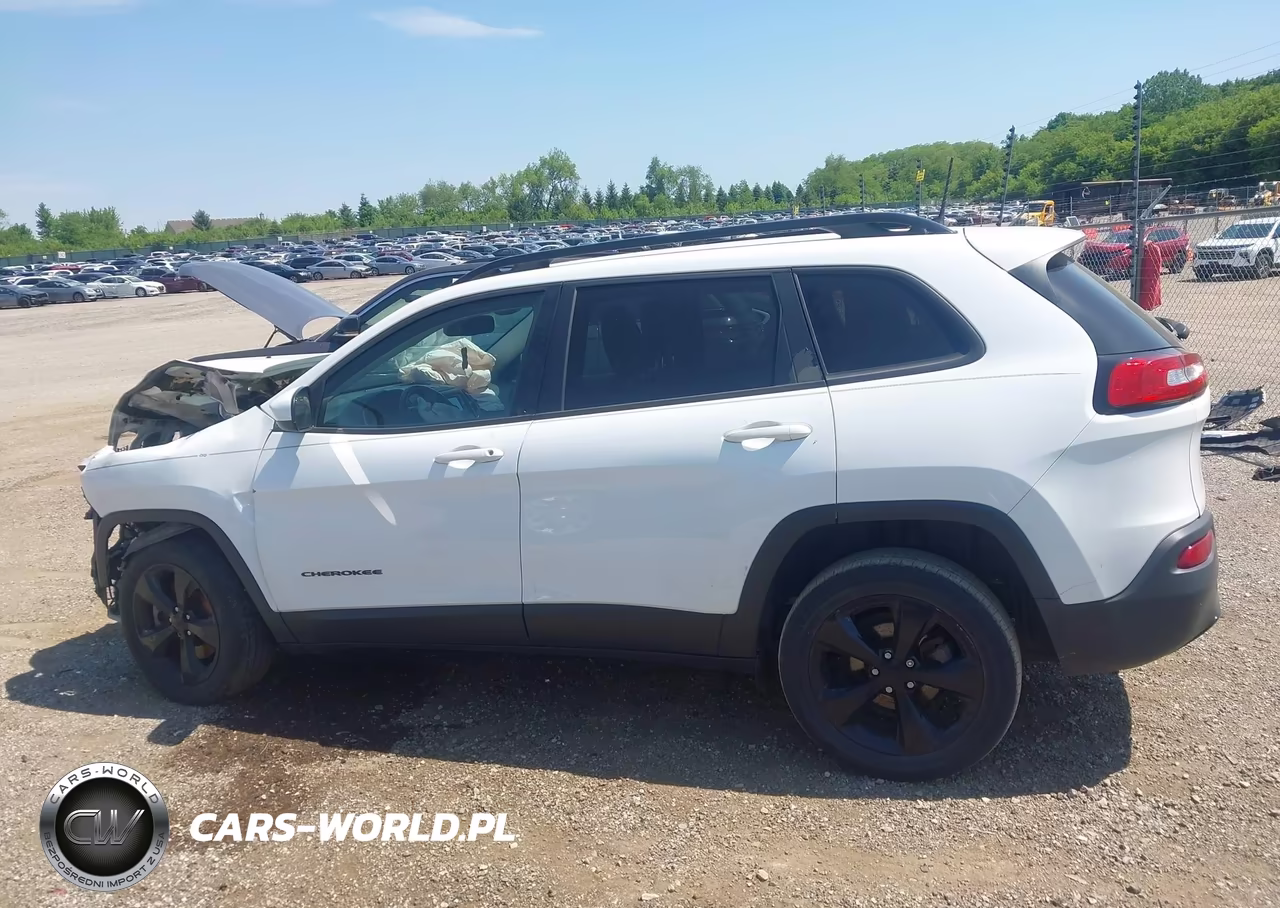 2018 Jeep Cherokee Latitude Fwd VIN:1C4PJLCB2JD621129 - 15