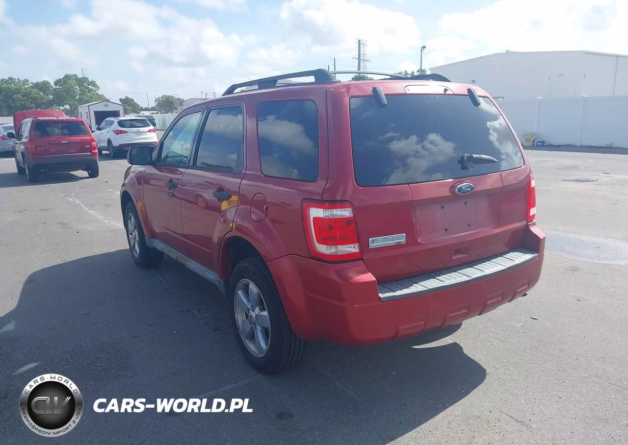 2010 Ford Escape Xlt VIN:1FMCU9D71AKA50257 - 3