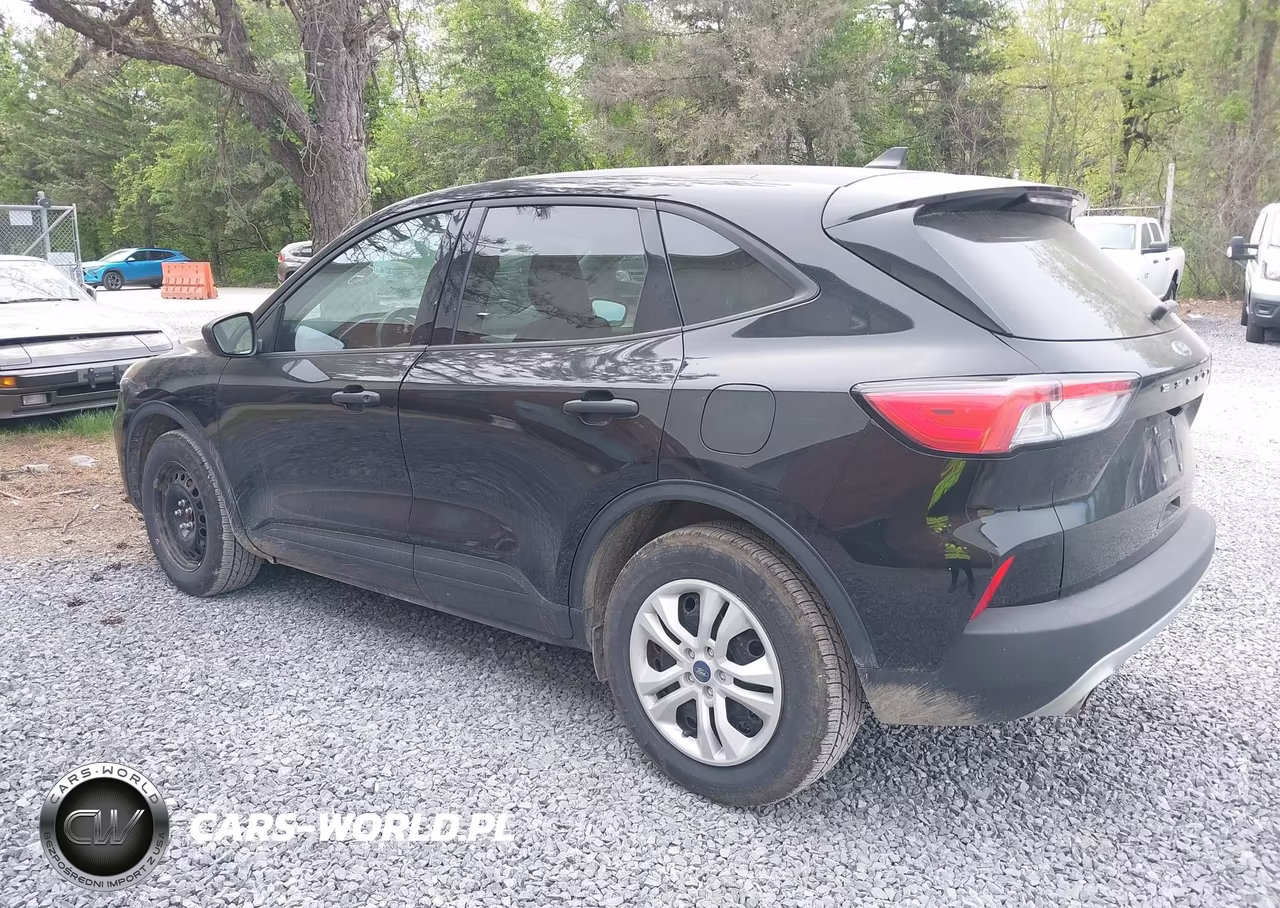 2021 Ford Escape S VIN:1FMCU9F66MUA62000 - 3