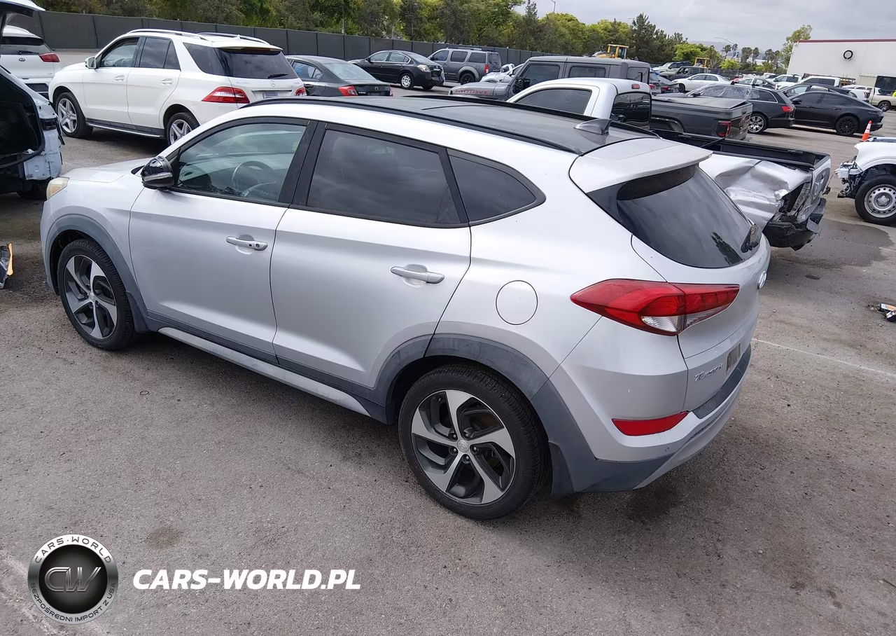 2018 Hyundai Tucson Value VIN:KM8J33A21JU693292 - 3