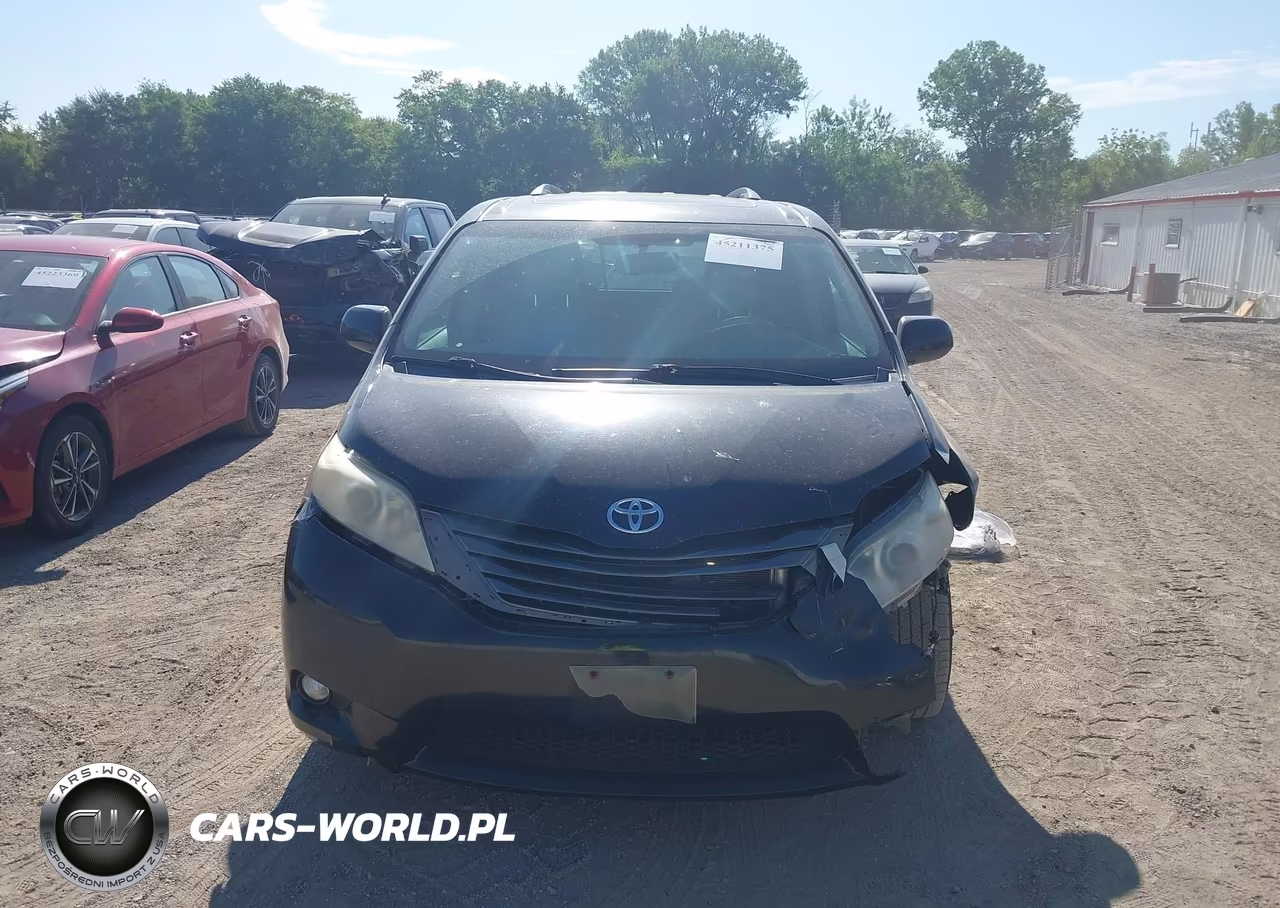 2013 Toyota Sienna Xle V6 8 Passenger VIN:5TDYK3DC3DS329054 - 13