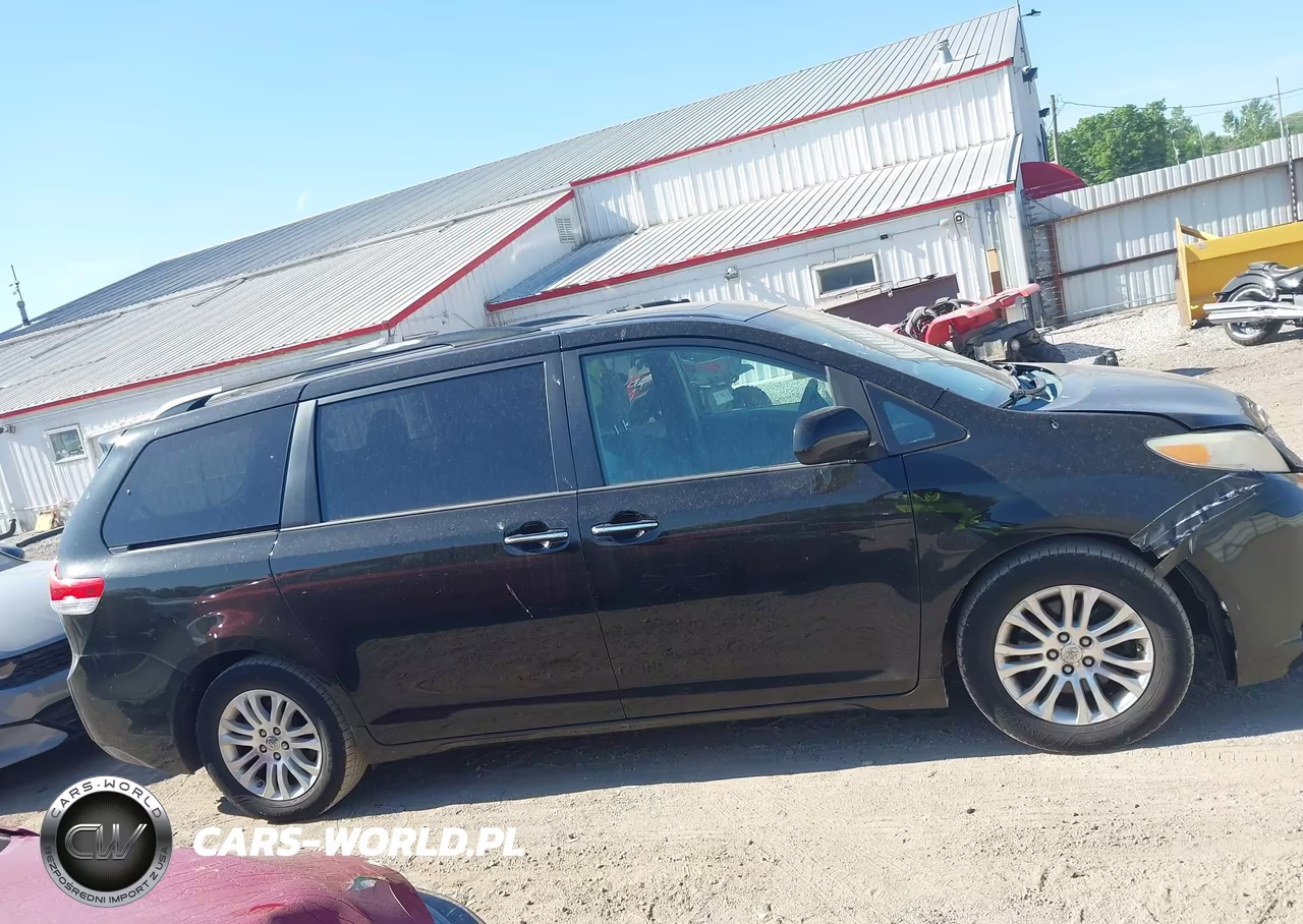2013 Toyota Sienna Xle V6 8 Passenger VIN:5TDYK3DC3DS329054 - 14