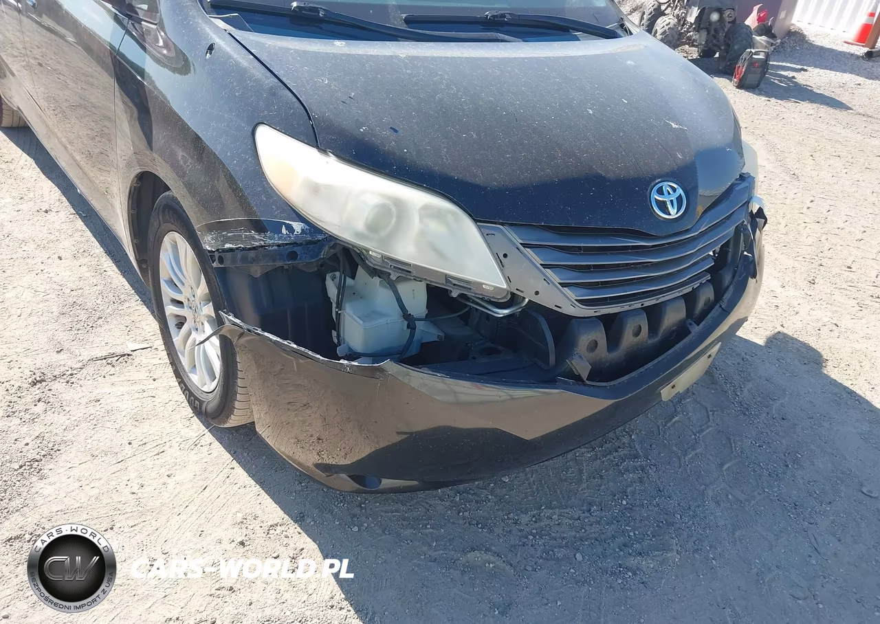 2013 Toyota Sienna Xle V6 8 Passenger VIN:5TDYK3DC3DS329054 - 22