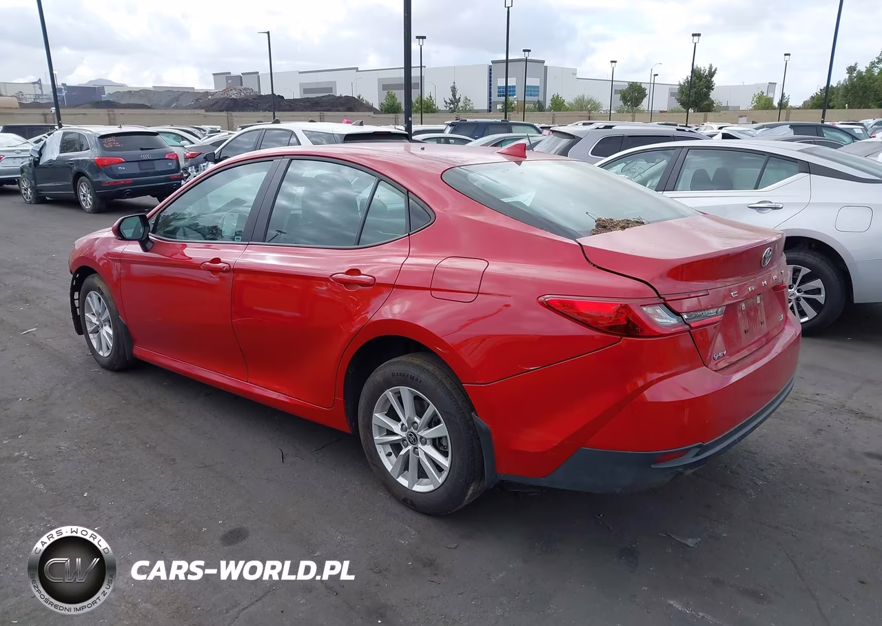 2026 Toyota Camry Le VIN:4T1DAACK0TU213959 - 3