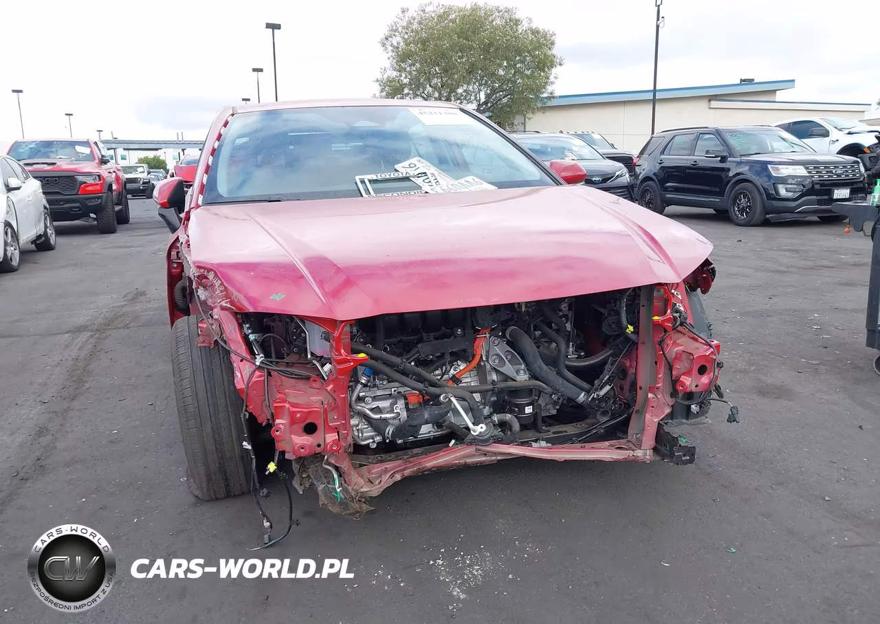2026 Toyota Camry Le VIN:4T1DAACK0TU213959 - 6