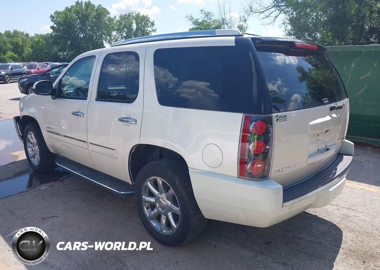 2013 GMC Yukon Denali VIN:1GKS2EEF0DR287505 - 3