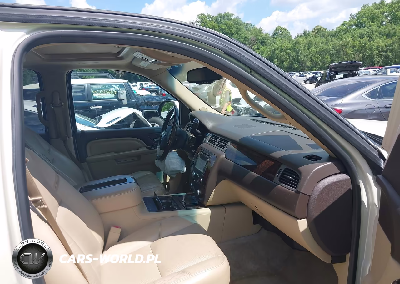 2013 GMC Yukon Denali VIN:1GKS2EEF0DR287505 - 5