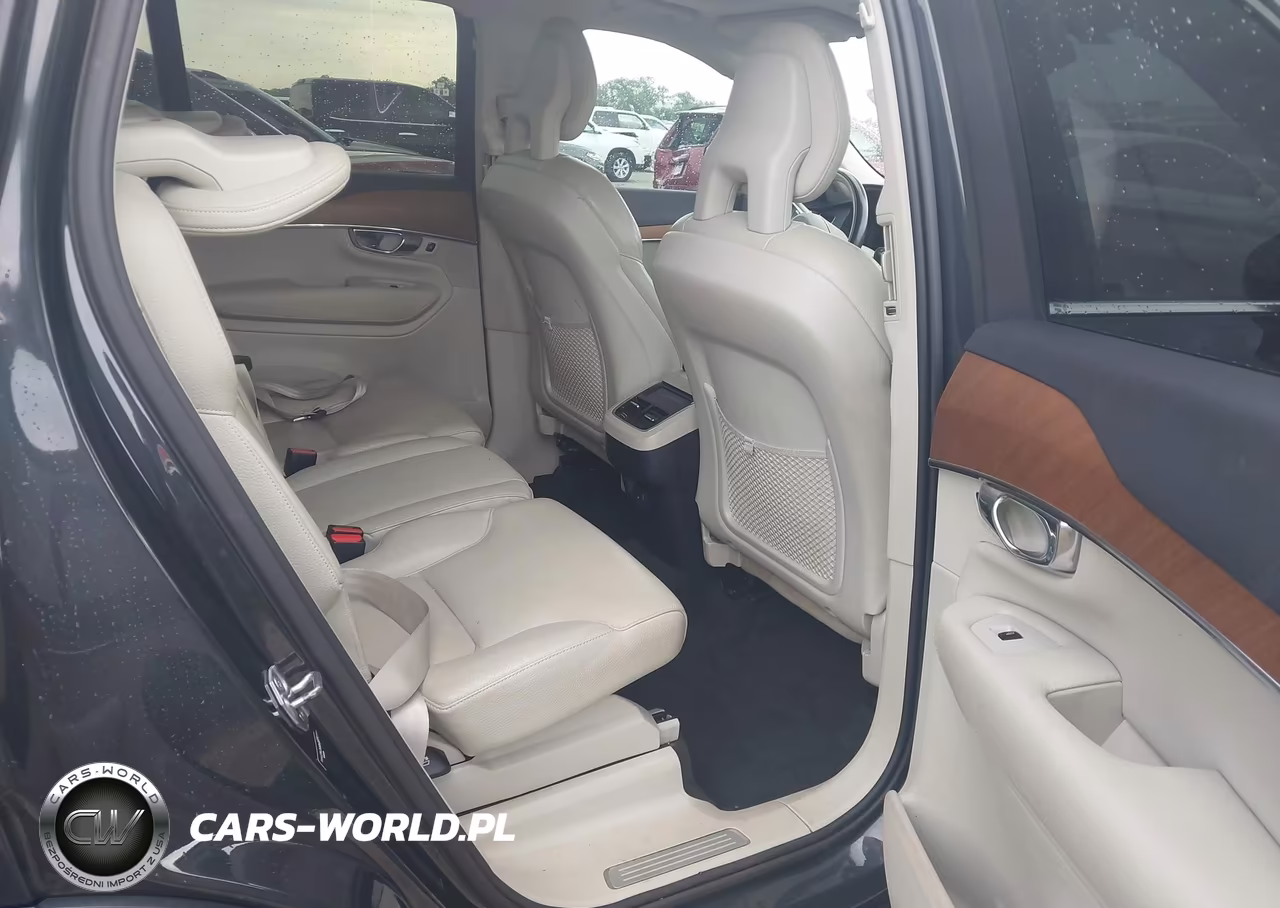 2021 Volvo Xc90 T6 Momentum 7 Passenger VIN:YV4A22PK3M1683097 - 8