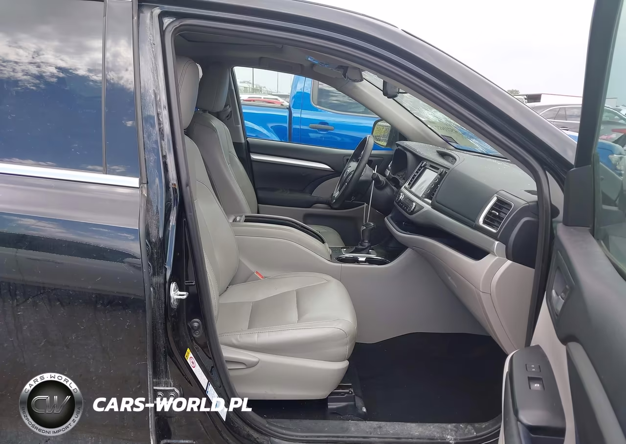 2015 Toyota Highlander Xle V6 VIN:5TDJKRFH7FS107407 - 5