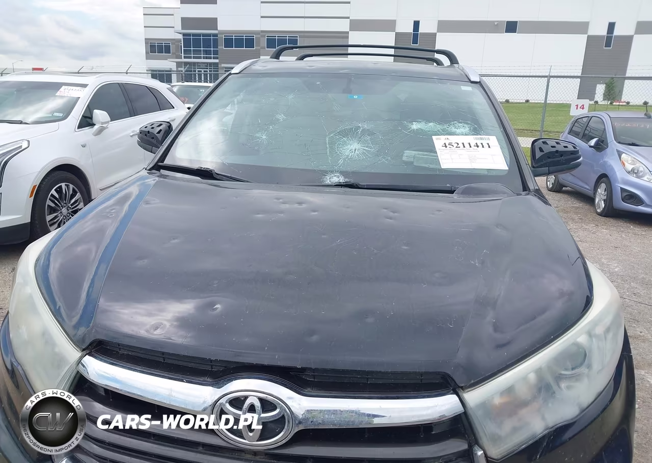 2015 Toyota Highlander Xle V6 VIN:5TDJKRFH7FS107407 - 6