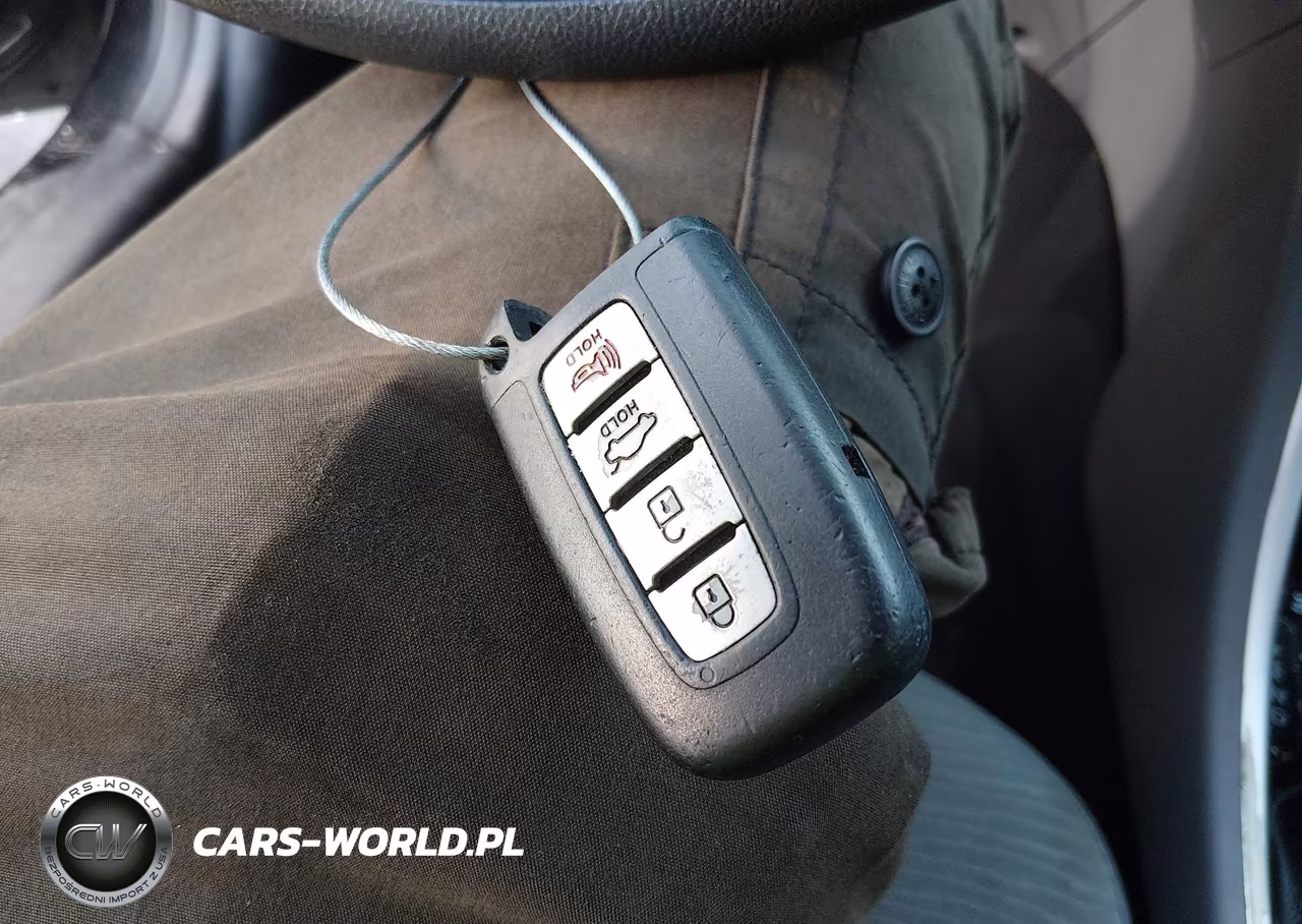 2014 Hyundai Sonata Hybrid VIN:KMHEC4A45EA116667 - 11