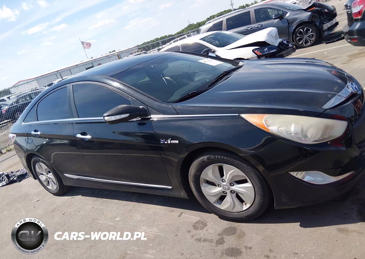 2014 Hyundai Sonata Hybrid VIN:KMHEC4A45EA116667 - 13