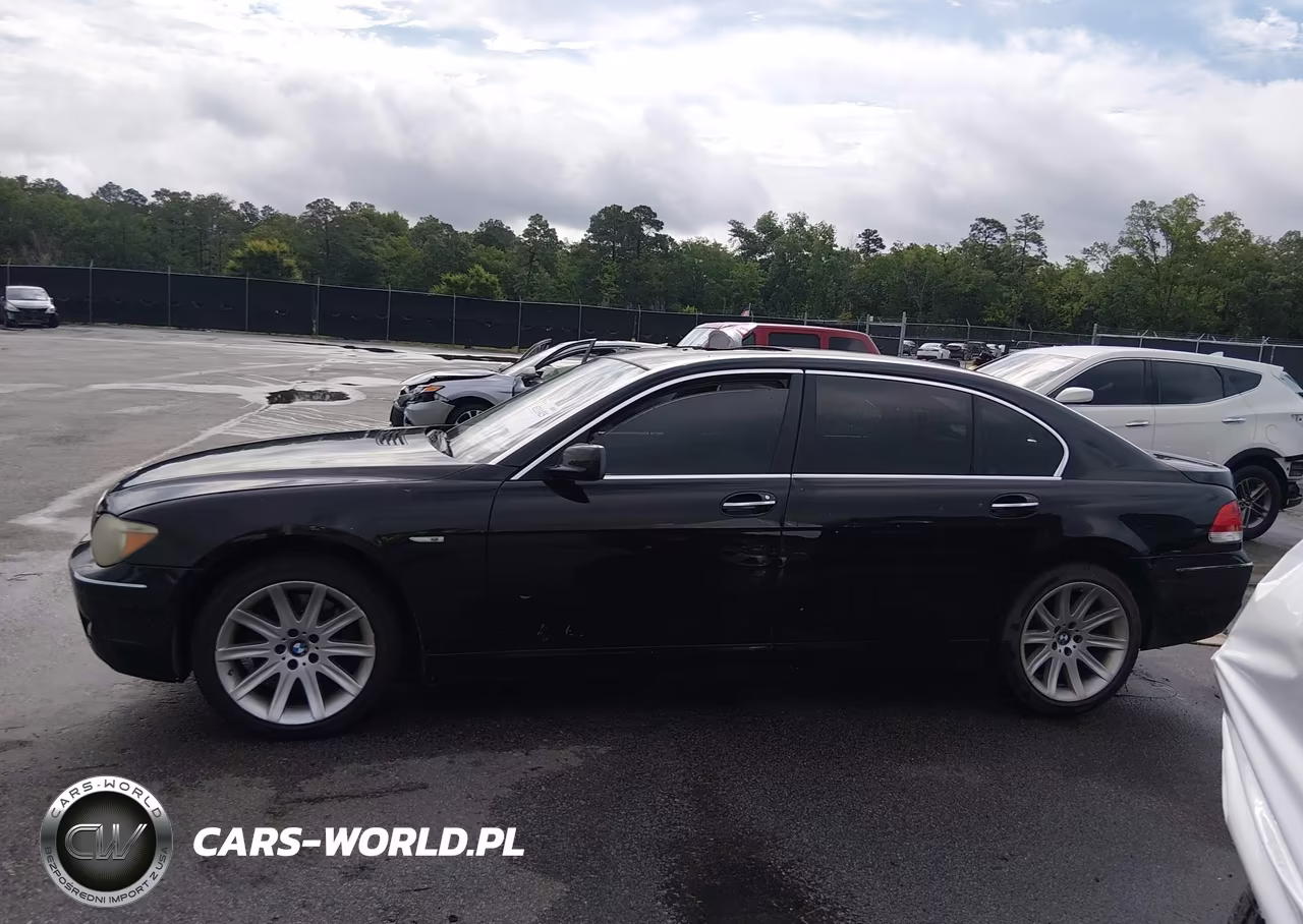 2006 BMW 750Li VIN:WBAHN83556DT60597 - 14