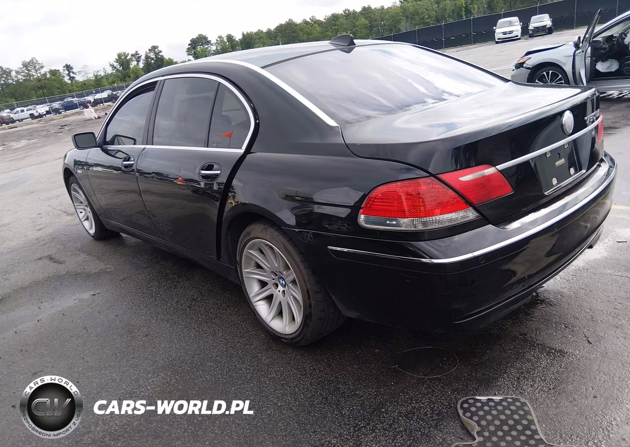 2006 BMW 750Li VIN:WBAHN83556DT60597 - 3
