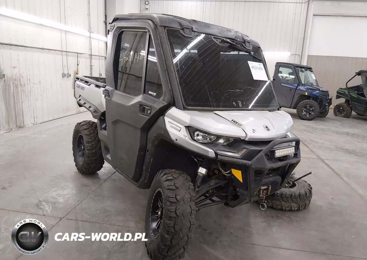 2020 Can-Am Defender Limited Cab Hd10