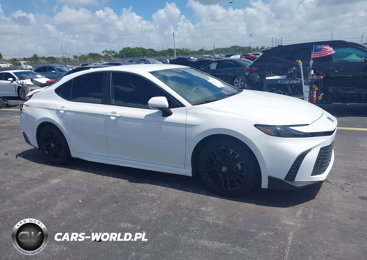 2025 Toyota Camry Se – zdjęcie 1 z 16