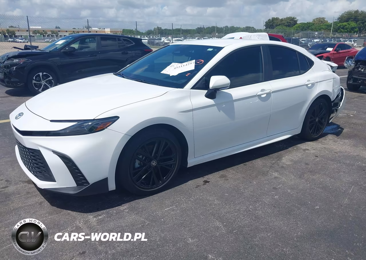 2025 Toyota Camry Se VIN:4T1DAACK0SU208632 - 2