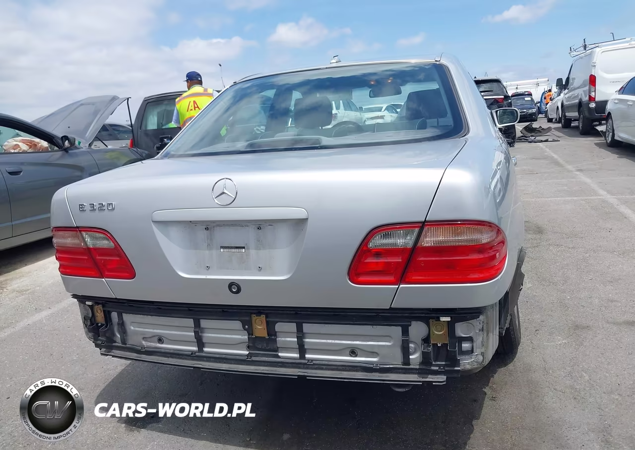 2002 Mercedes-Benz E 320 Special Edition VIN:WDBJF65J62B424361 - 16